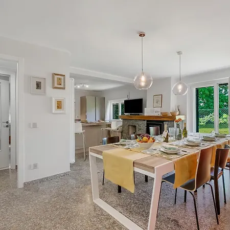 Villa Giulietta: Private Pool & Garden Near Maggiore