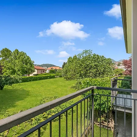 Giulietta: Private Pool & Garden Near Maggiore *