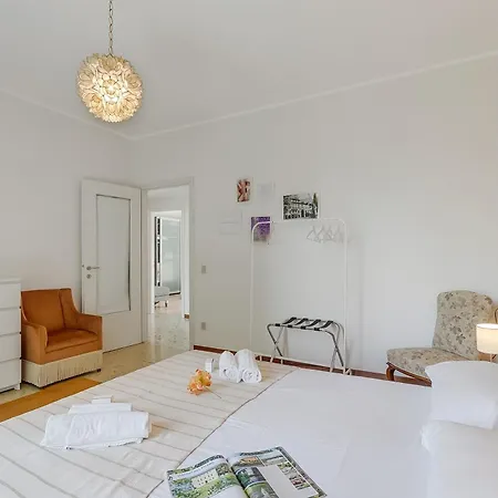 Giulietta: Private Pool & Garden Near Maggiore Villa