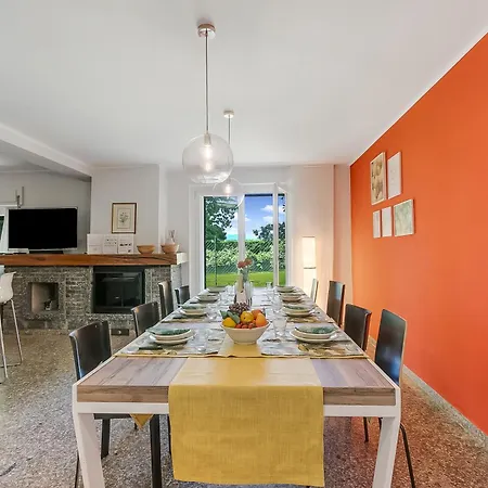 Giulietta: Private Pool & Garden Near Maggiore Villa *