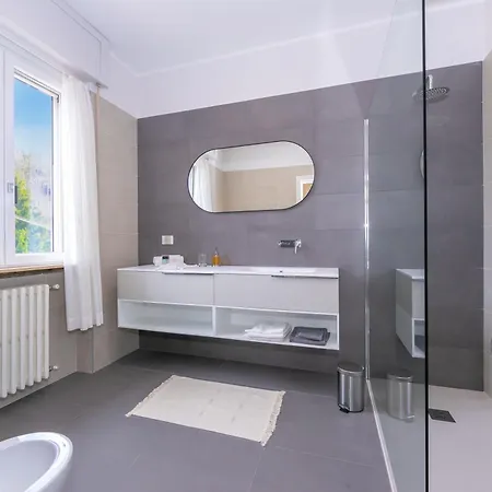 Villa Giulietta: Private Pool & Garden Near Maggiore *